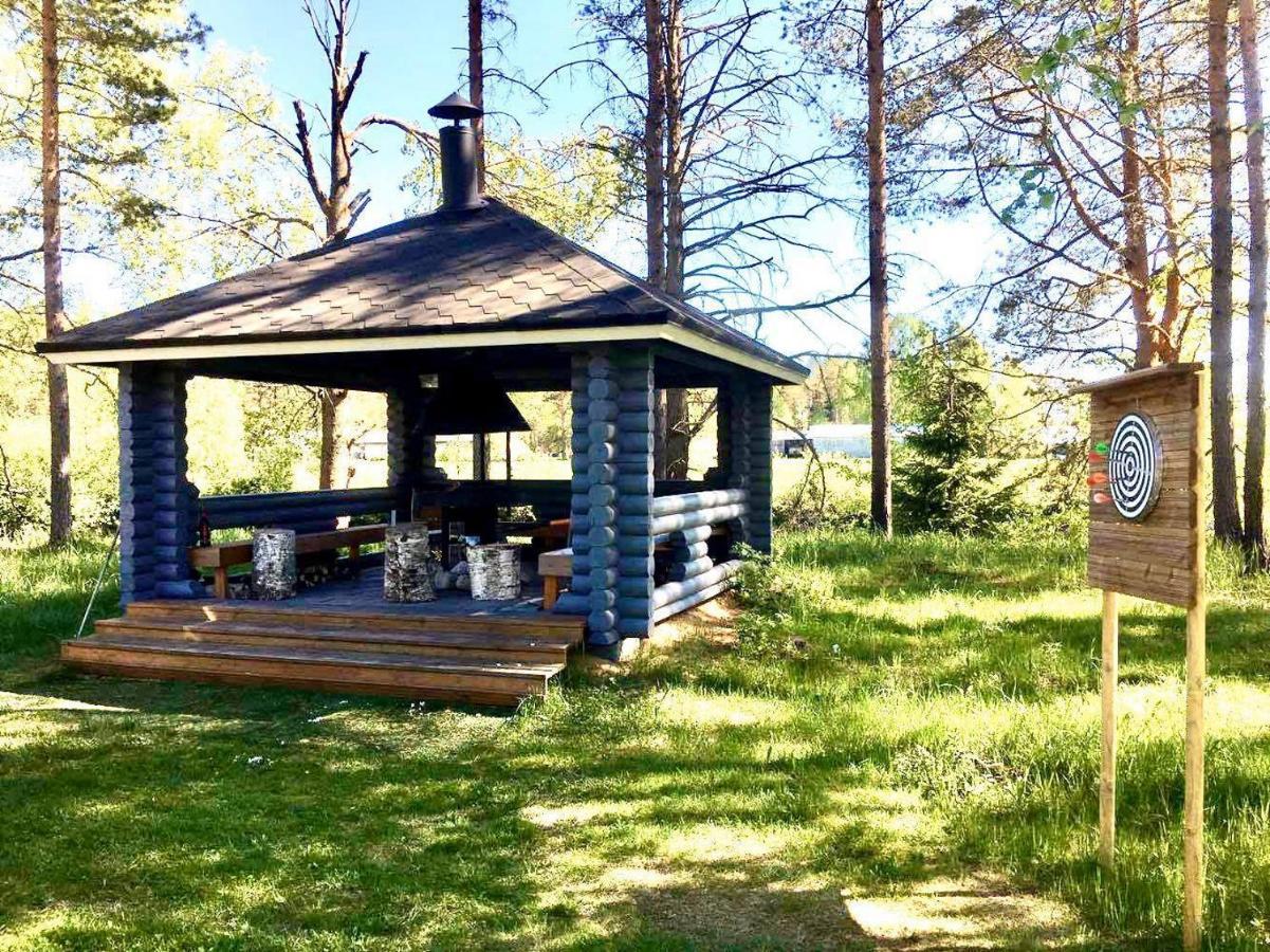 Huhtaniemen Moekkikylae Otel Veteli Dış mekan fotoğraf